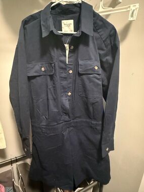 Abercrombie & Fitch Navy Button-Front Utility “Skort”
